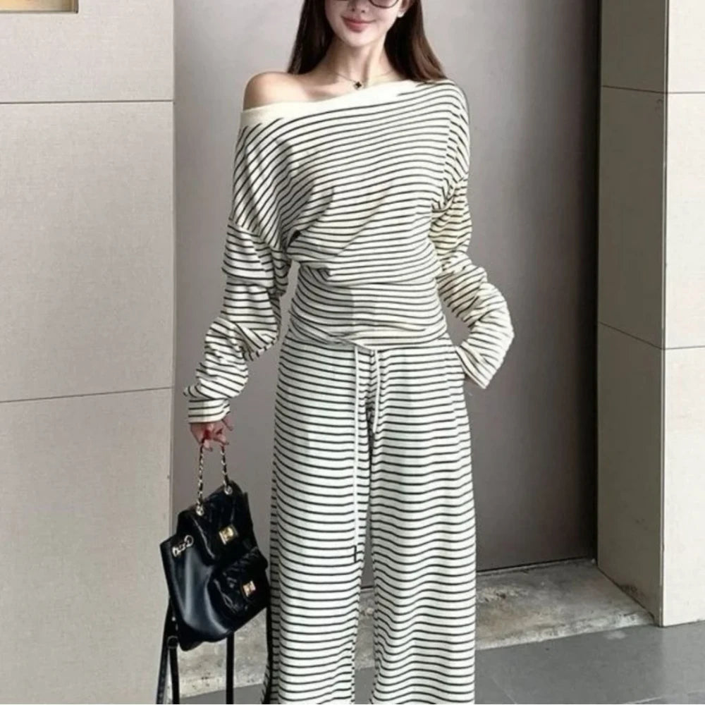 Cozy Stripe™ Women's Two-Piece Lounge Set